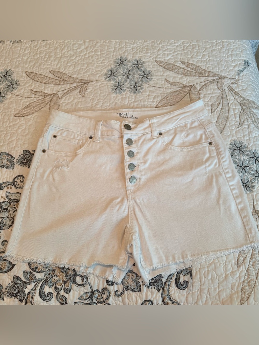 Time and Tru Jean shorts size 10